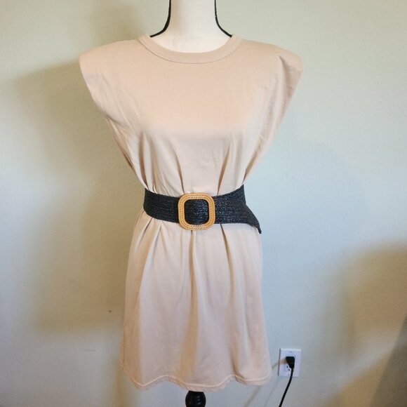 NWOT Gladiator dress with belt - Picture 4 of 7